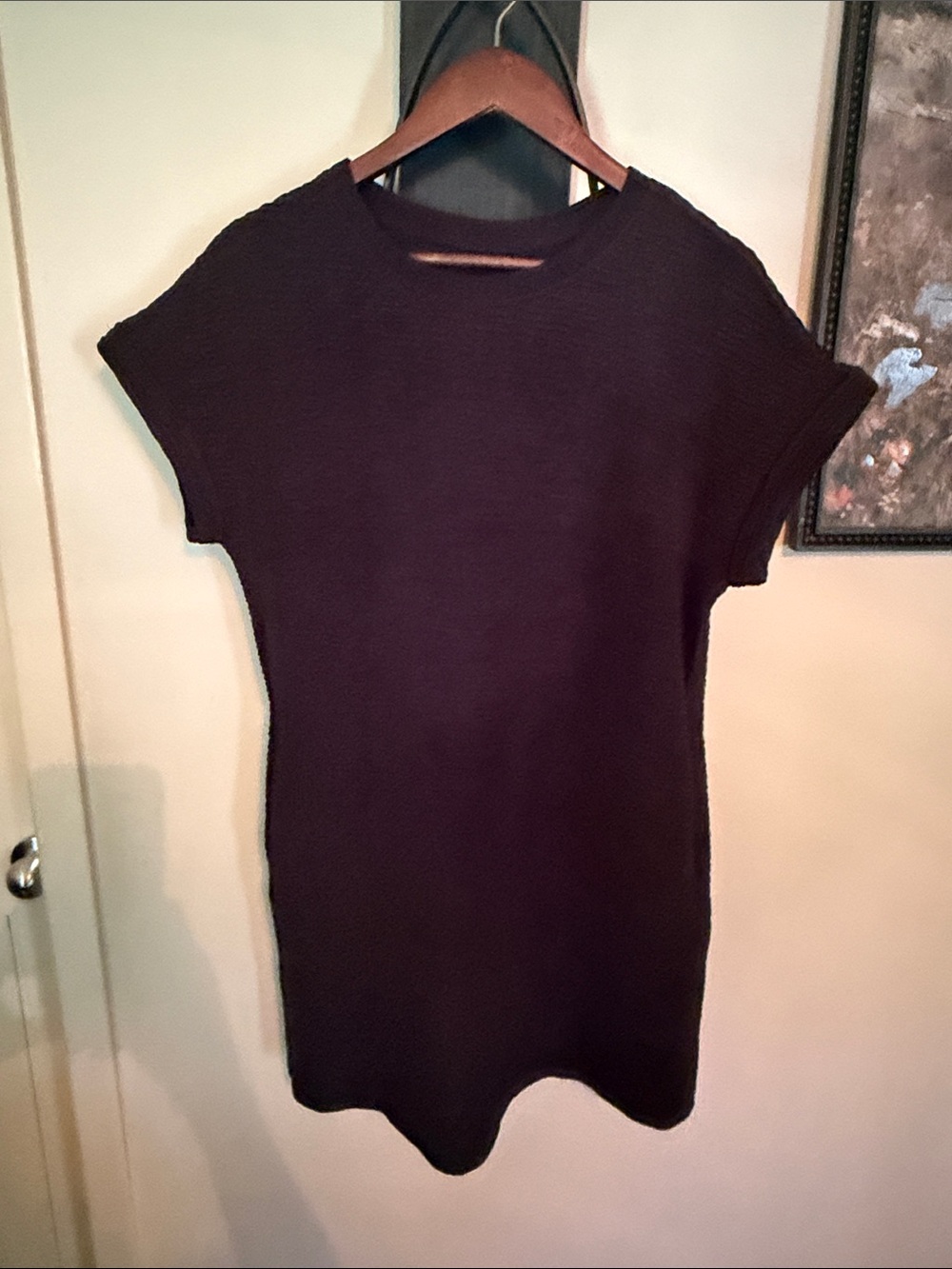 Black Textured Shift Dress Size Medium Short Sleeve Minimalist